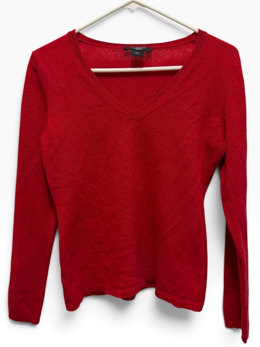 Ann Taylor Red Cashmere V-Neck Lightweight Pullover Quiet Luxury Minimalist Sz M